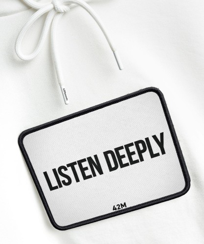 42M BOARD WHITE LISTEN DEEPLY